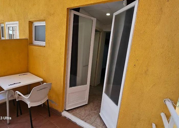 Basic Triple Room