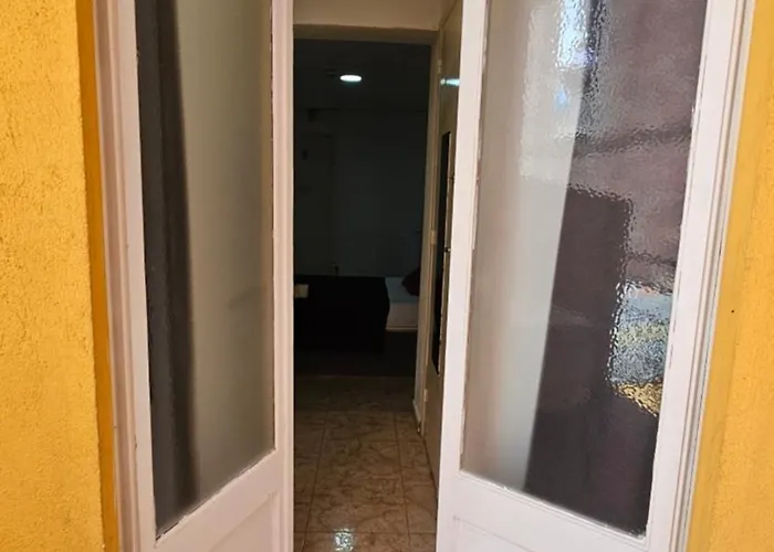 Basic Triple Room
