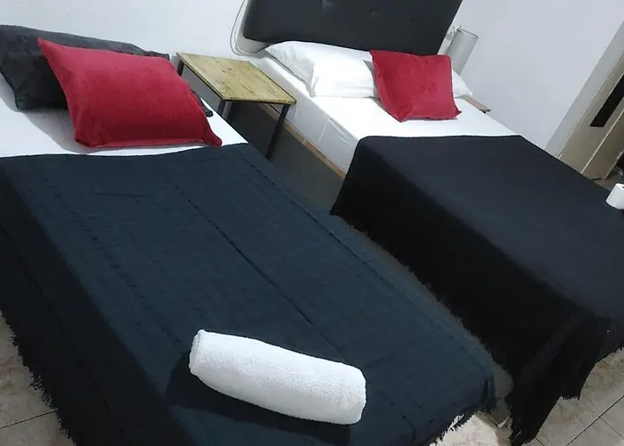 Basic Triple Room